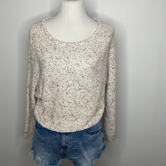Me to We- Cream and black Knit Sweater - Picture 1 of 3